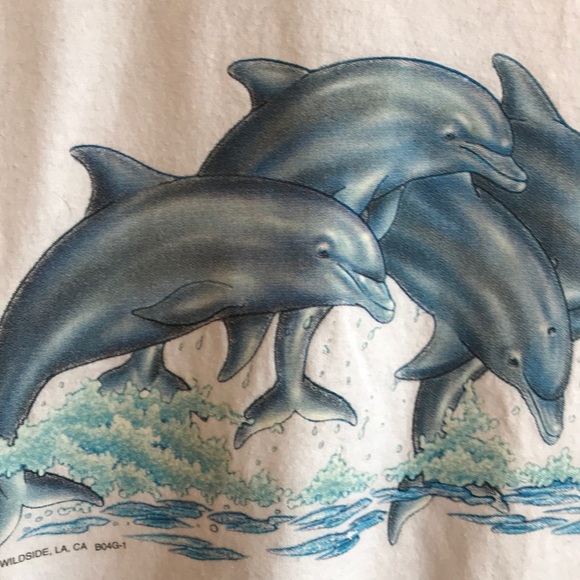 Vintage Swimming Dolphins T-Shirt - Picture 4 of 4